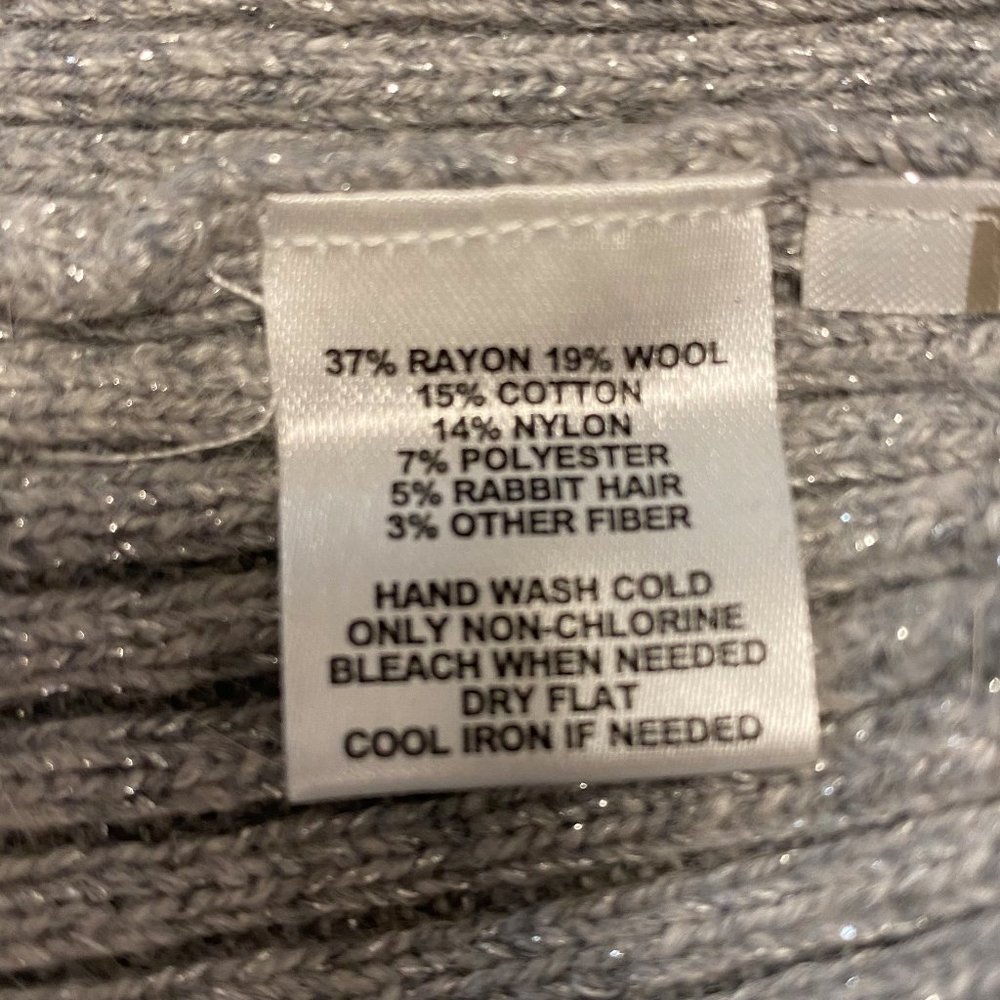 LOFT Grey Sparkly Cableknit V-neck Sweater - Picture 8 of 8